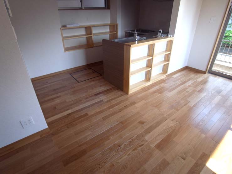 オーク(ナラ)床暖ユニ無垢フローリング