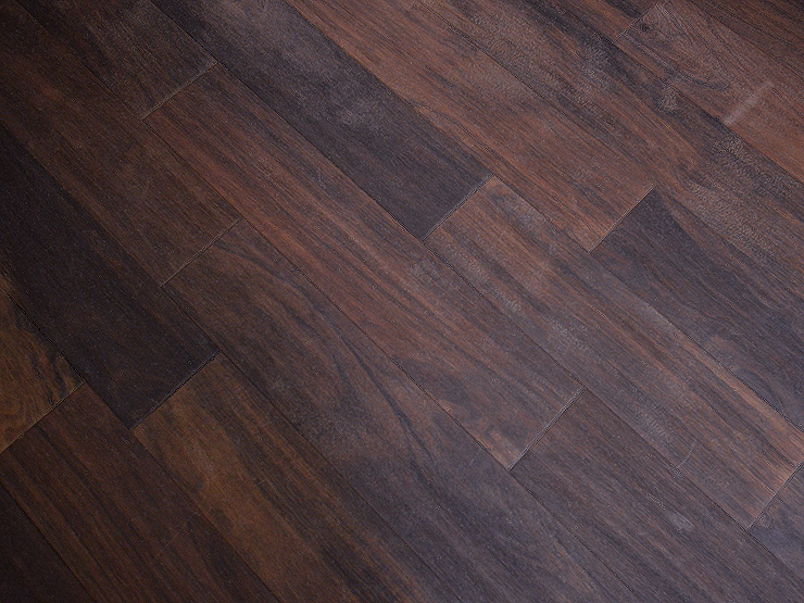 アジアンウォルナット無垢フローリング