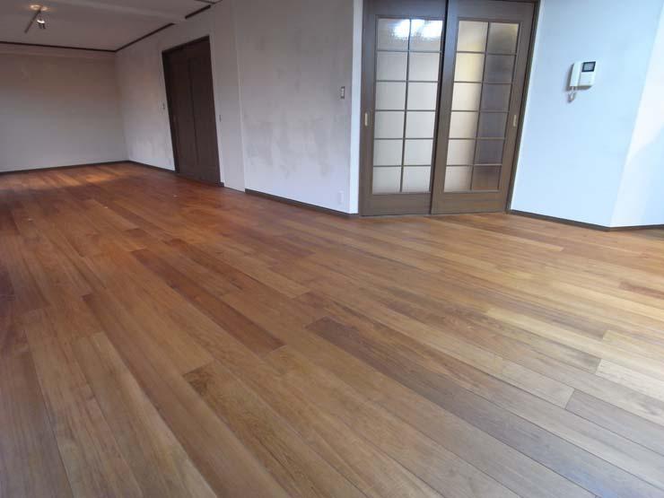 ミャンマーチーク一枚もの（床暖房兼用）ナチュラルフローリング(自然塗装、15ｘ150ｘ1820mm)現場写真＆お客様の声～神奈川県個人住宅の施工写真