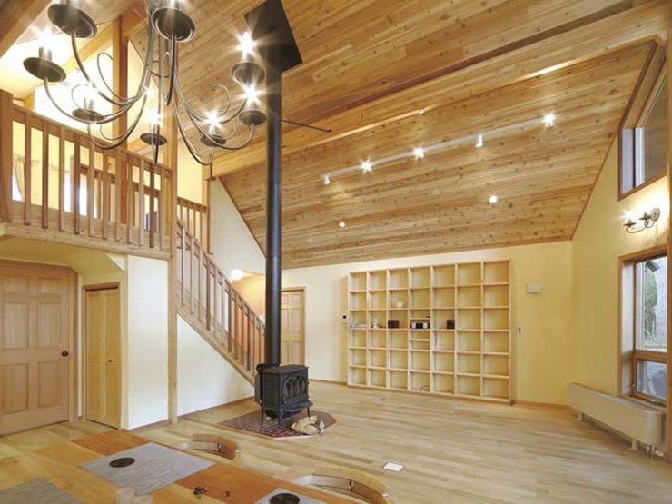 オーク（ナラ） ユニプレミアムフローリング（自然塗装、15ｘ90ｘ1820mm）現場写真＆お客様の声～神奈川県箱根別荘の施工写真