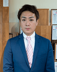 長江謙次紹介画像